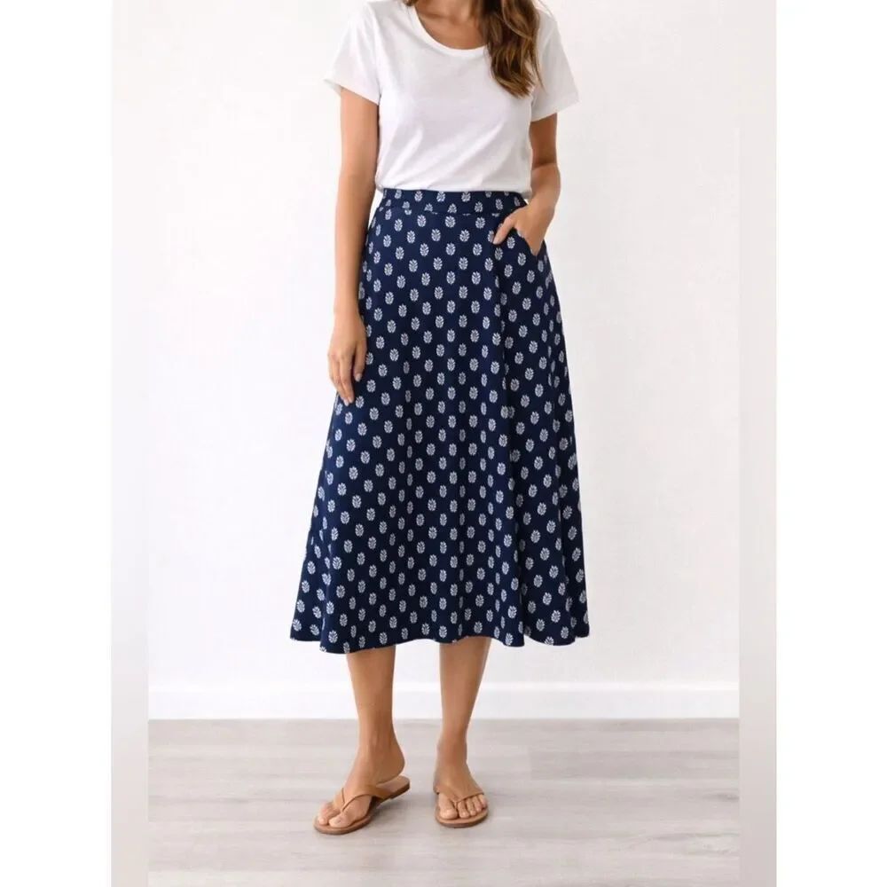 Gilli Navy Blue Floral Print Pull-On Midi Skirt Size Small Flowy Boho Made USA